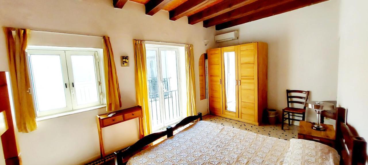 Vucciria'S Holiday Home Палермо Екстериор снимка